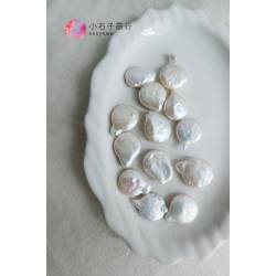 淡水珍珠-不規則扁水滴(白色)約12x15mm (1入)